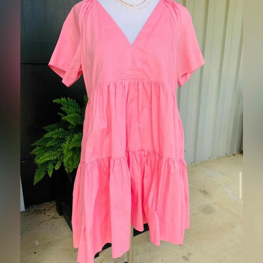 pink v neck dress